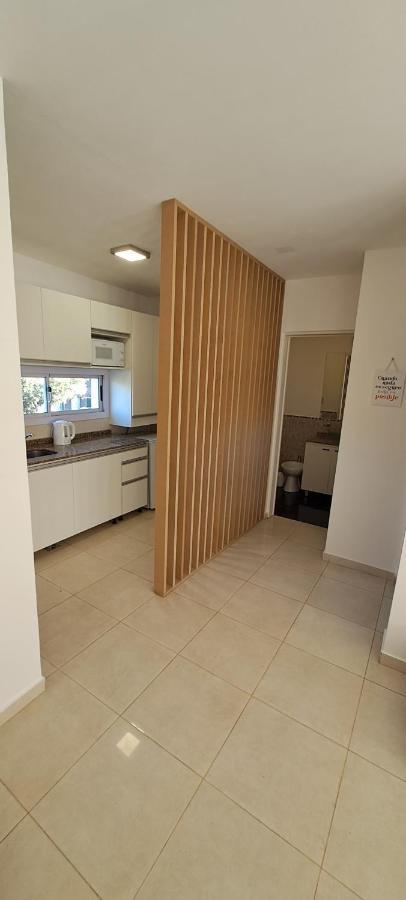 Departamento Temporario - Barrio San Isidro ビージャ・アジェンデ エクステリア 写真