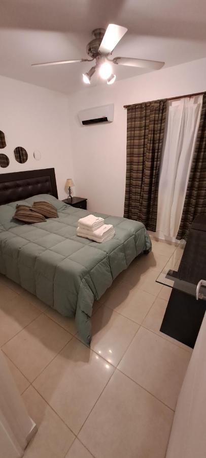 Departamento Temporario - Barrio San Isidro ビージャ・アジェンデ エクステリア 写真